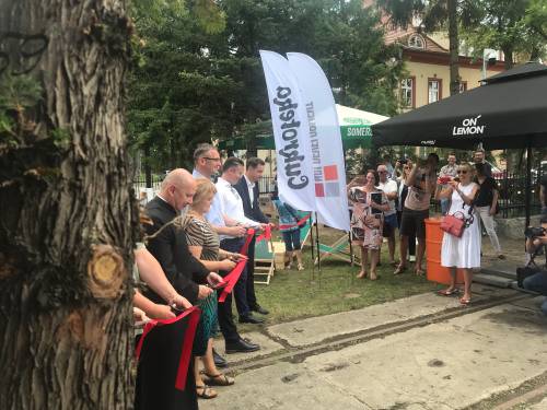 Zdjęcie przedstawia wydarzenie, które odbyło się 22.07.2022 r. otwarcie Cukroteki w Pruszczu Gdańskim